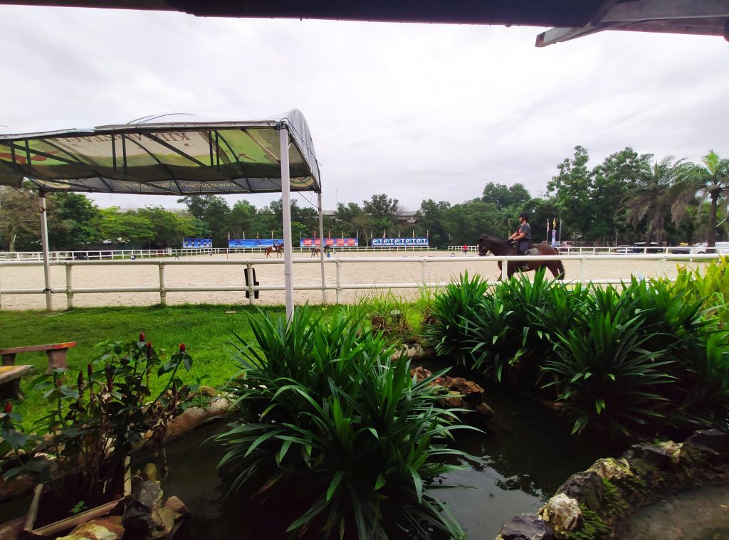 Denai Alam Recreational And Riding Club / MAHAGURU58: Horse Riding made