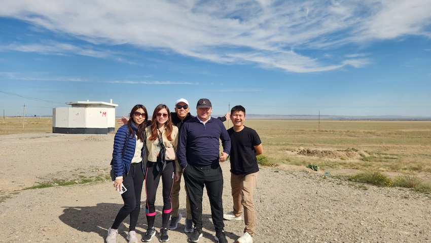 Kyrgyzstan Getting There - Toilet break